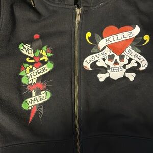 Black Ed Hardy Set. M top L bottoms. Worn once. $35.